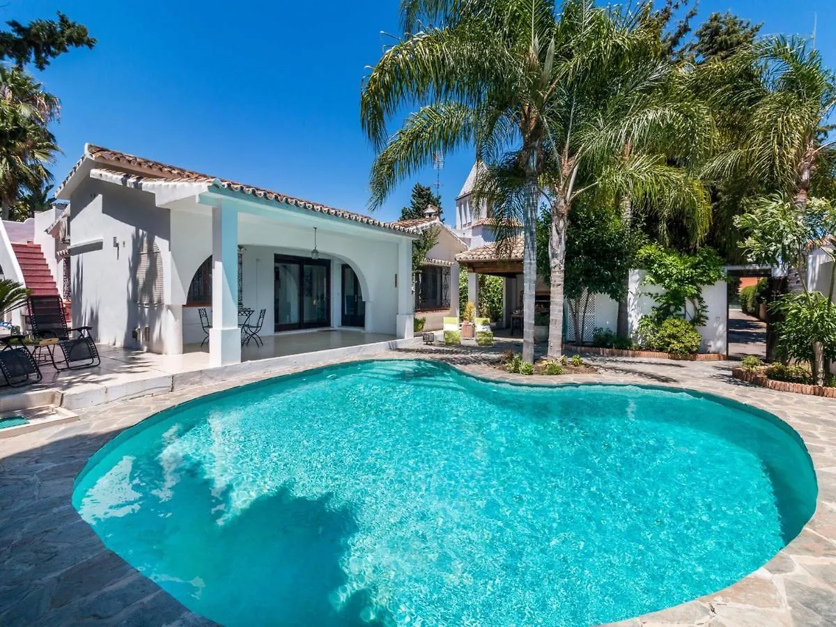 Villa De La Quilla- Private Swimming Pool Next To The Beach Estepona