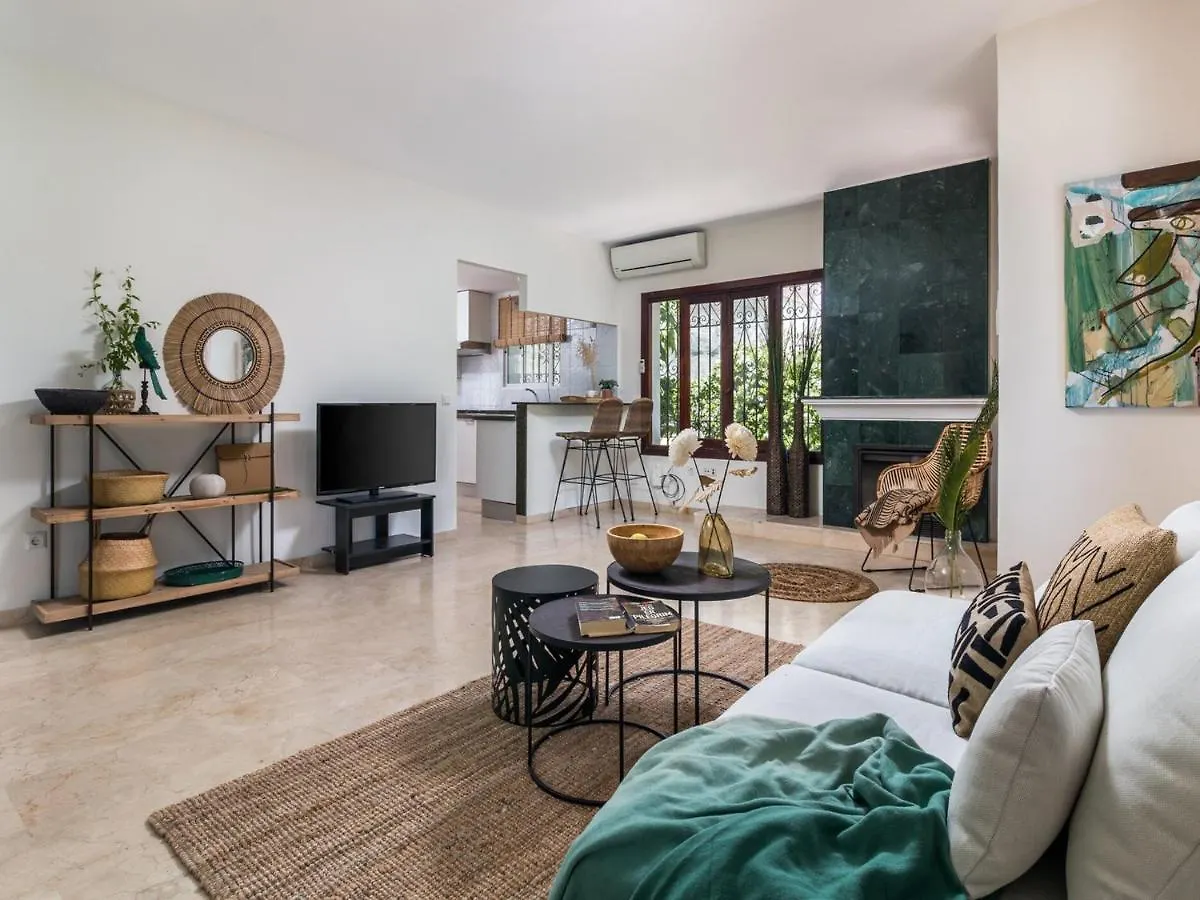 Apartment Villa De La Quilla- Private Swimming Pool Next To The Beach Estepona Spanien