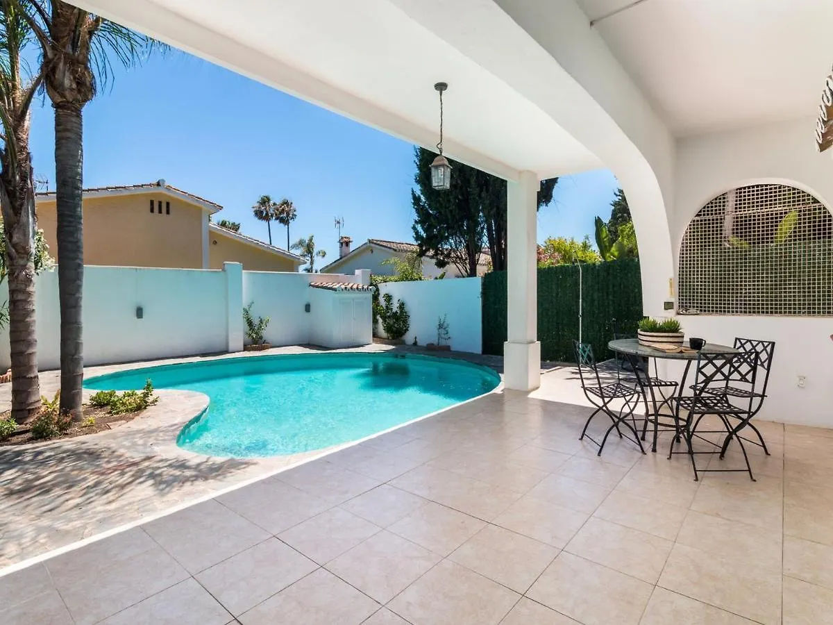 Villa De La Quilla- Private Swimming Pool Next To The Beach Estepona 0*,